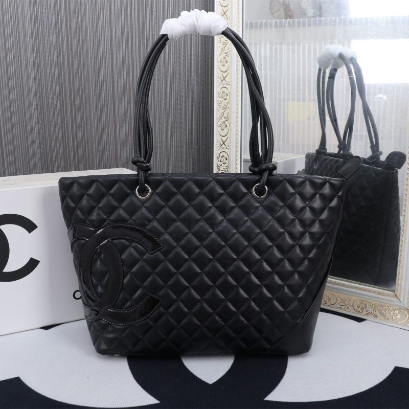Ch**el shopping bags